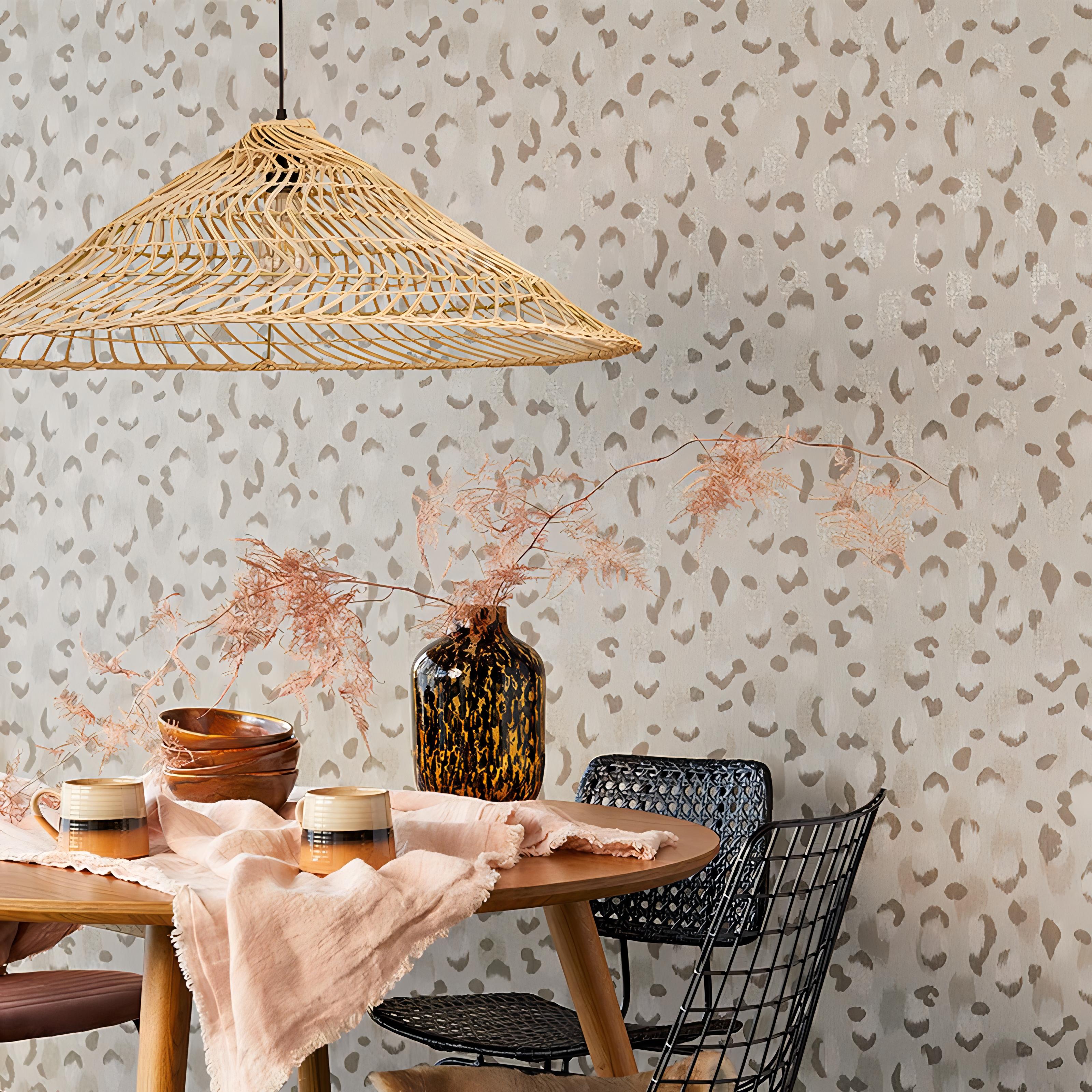 Silas - Wooden Shade Round Pendant Hanging Ceiling Light