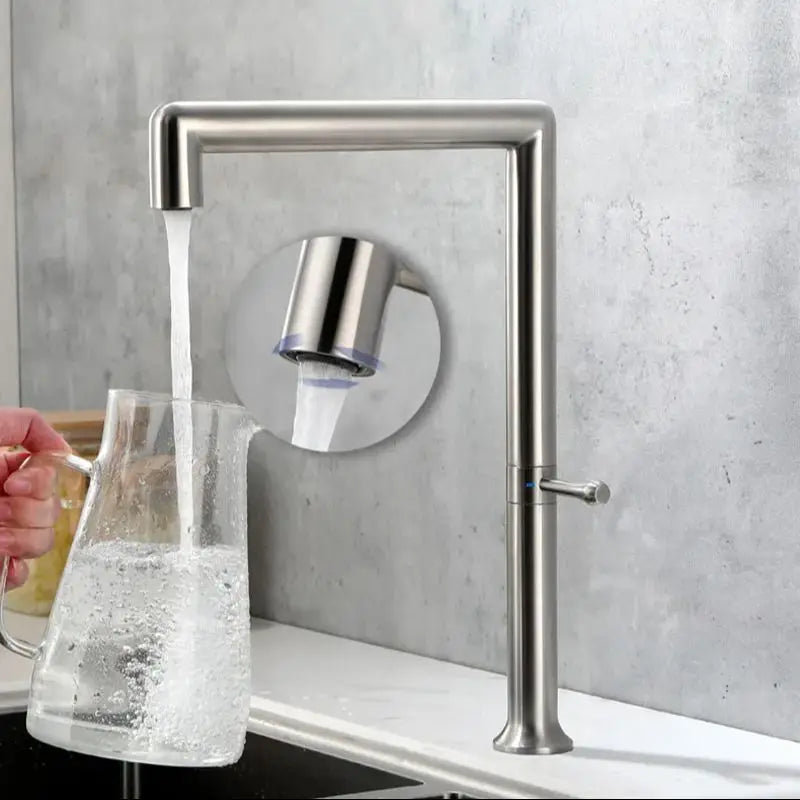 Jaylyn - Modern Single Handle Swivel Kitchen Tap
