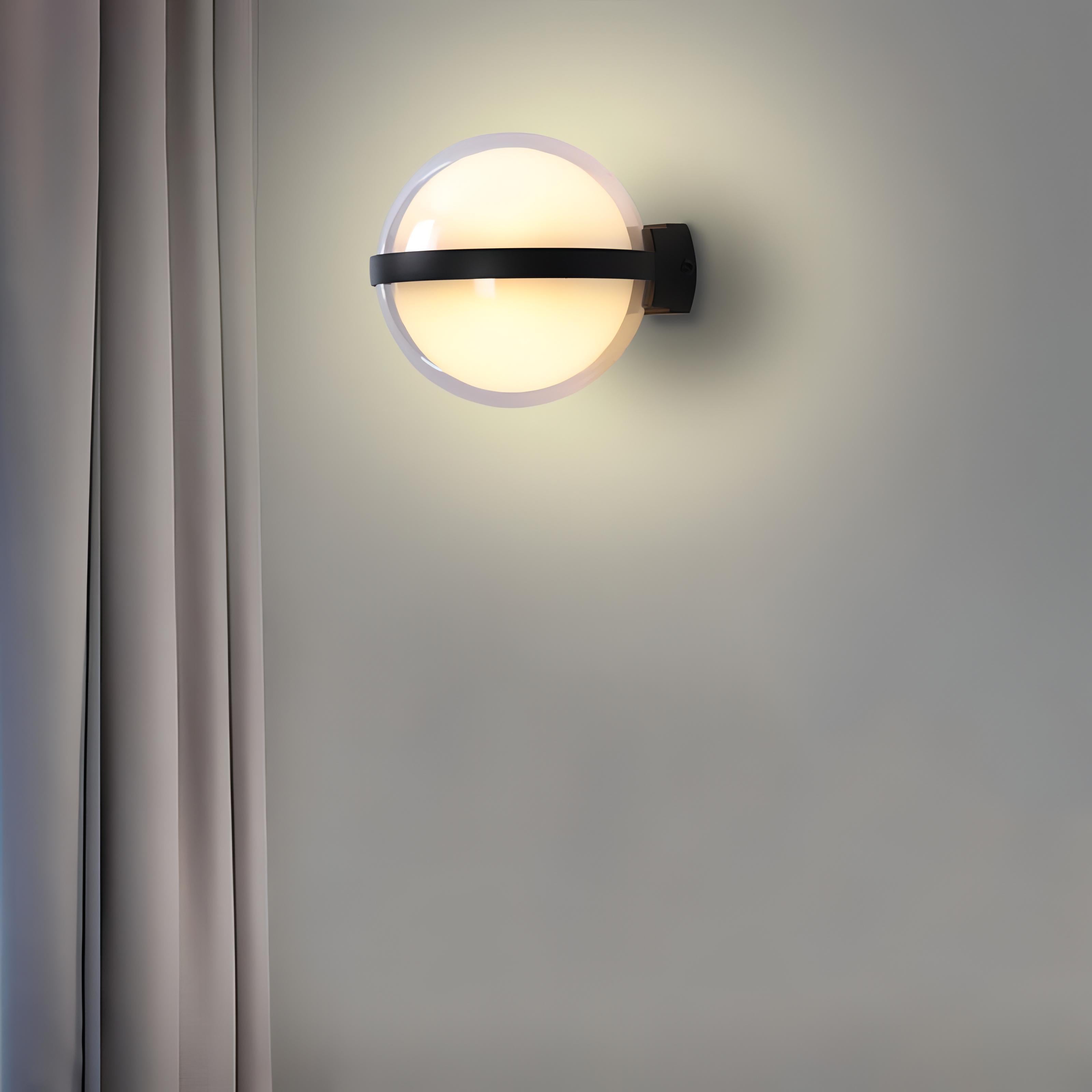 Caspian - Modern 10W Round LED Outdoor Wall Light