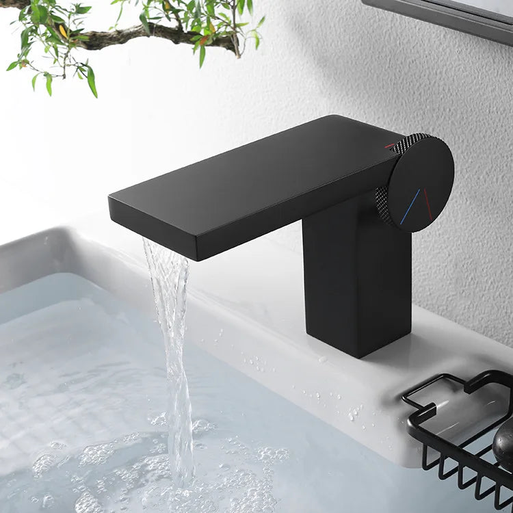 Cheona - Hot & Cold Sink Basin Mixer Tap