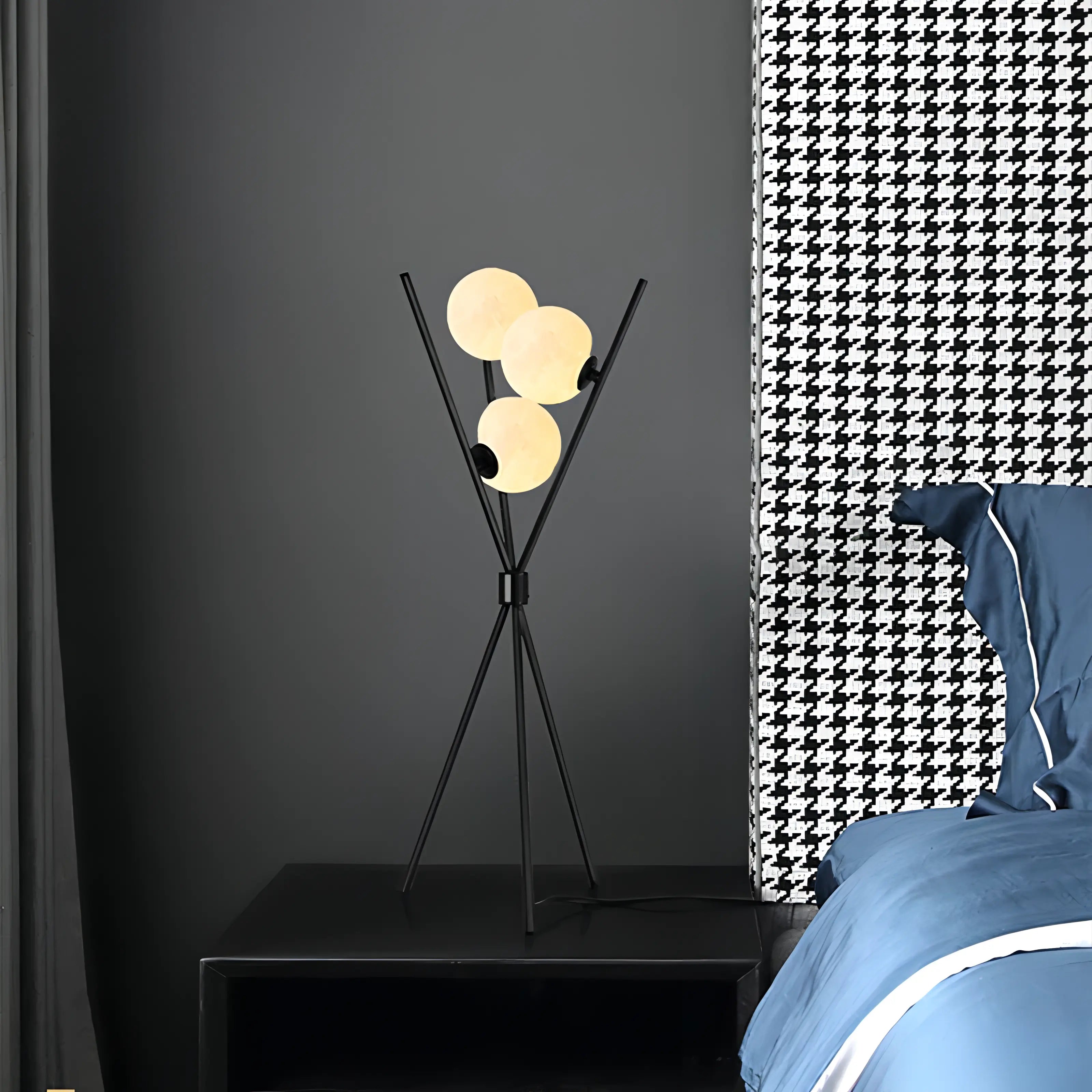 Mila - Stylish Minimalist Floor Lamp with Moon-Inspired Design