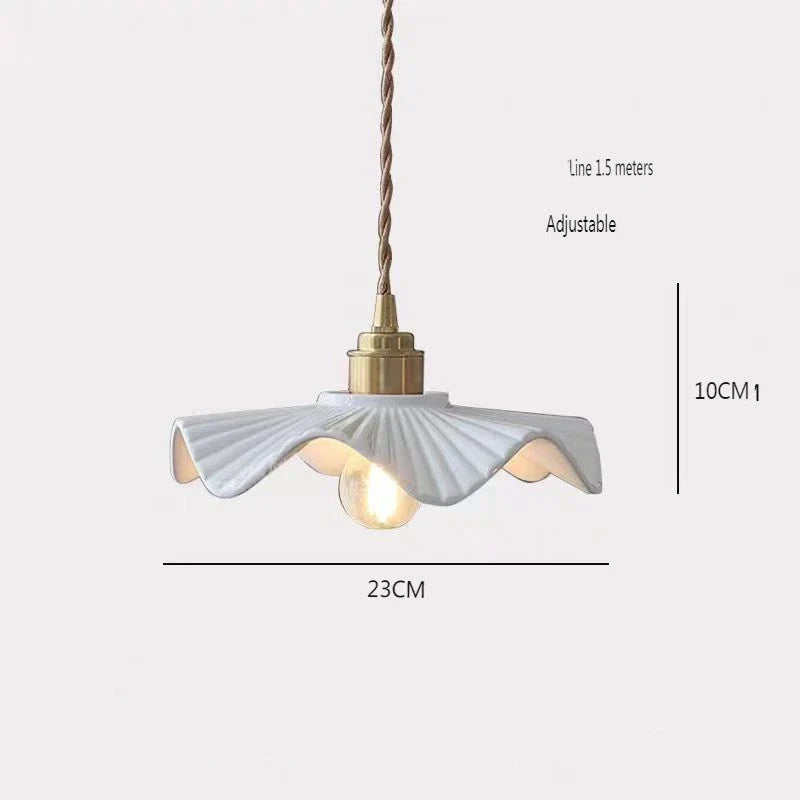 41820763848738|41820763881506|41820763914274|41820763947042