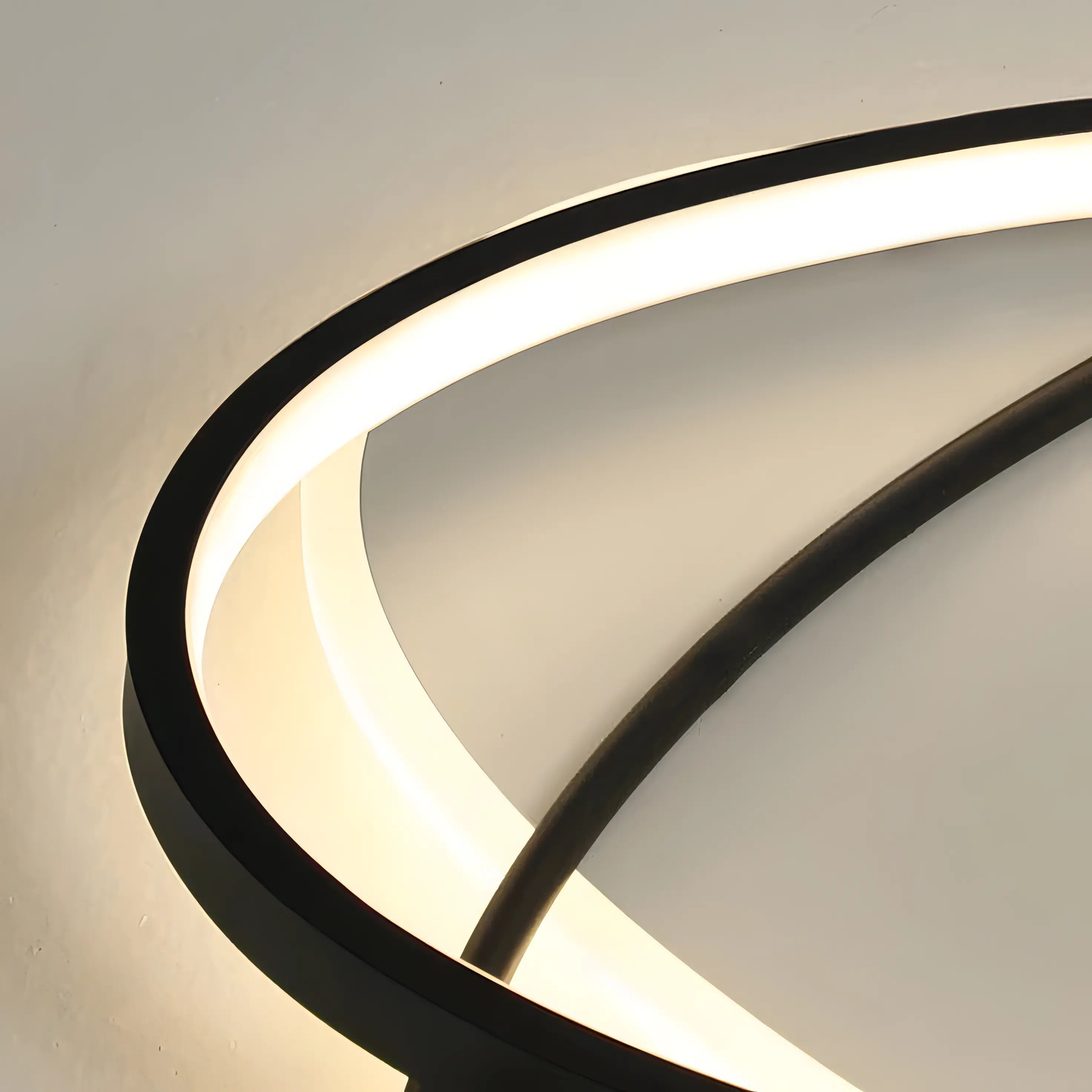 Toledo - Modern Thin Crossed Round Ceiling Light