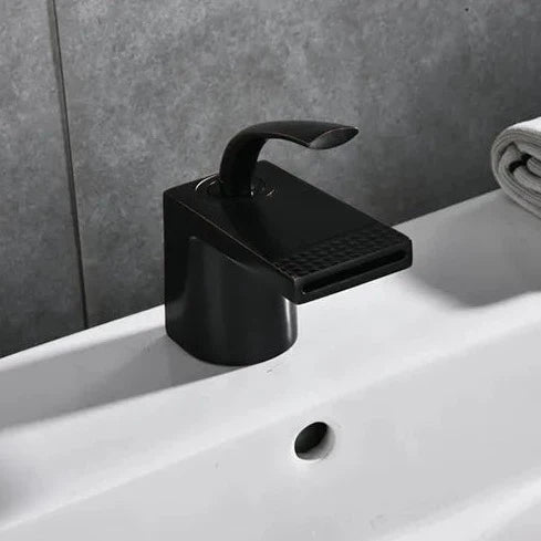 Kavya - Modern Single Lever Hot/Cold Mixer Tap