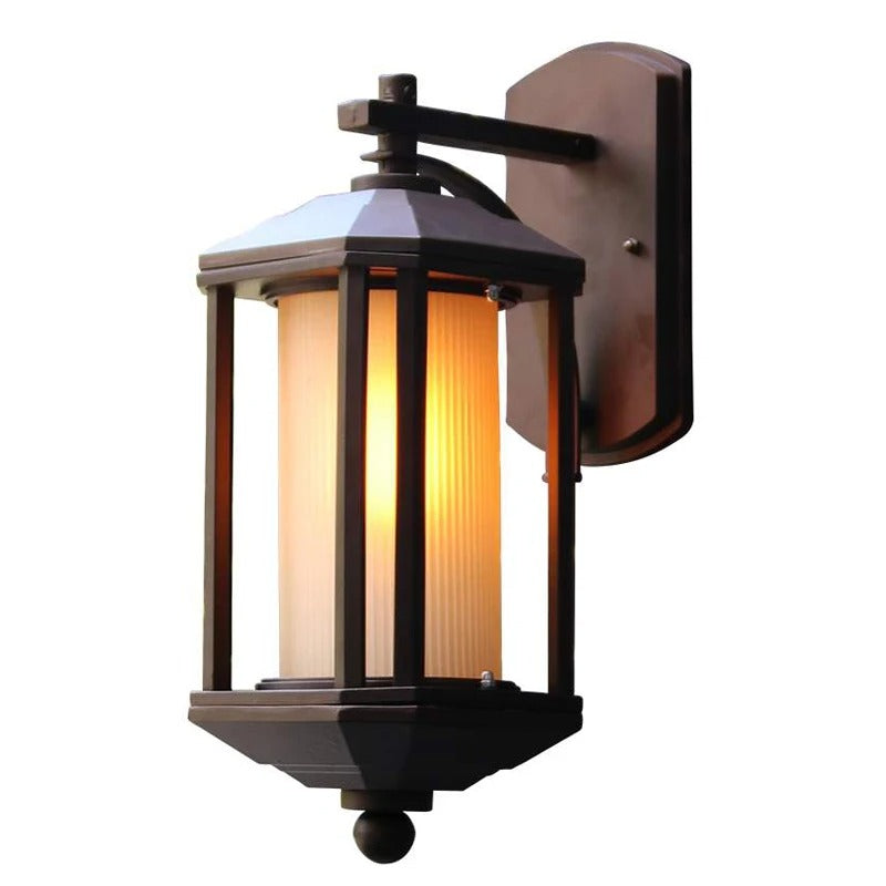 Corbin - Vintage Style Outdoor Courtyard Wall Lamp