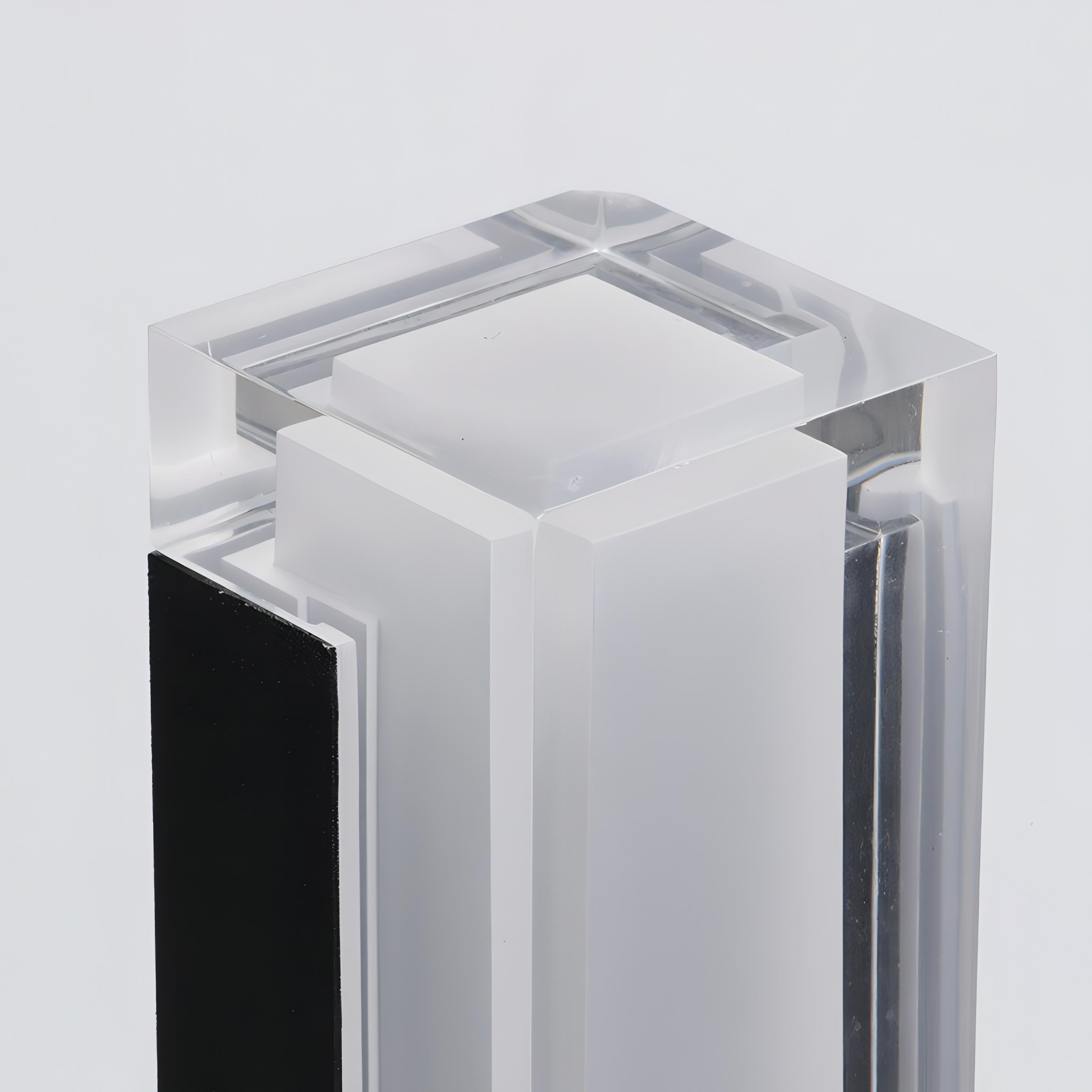 Tora - Waterproof IP65 10W Lawn Pathway Light