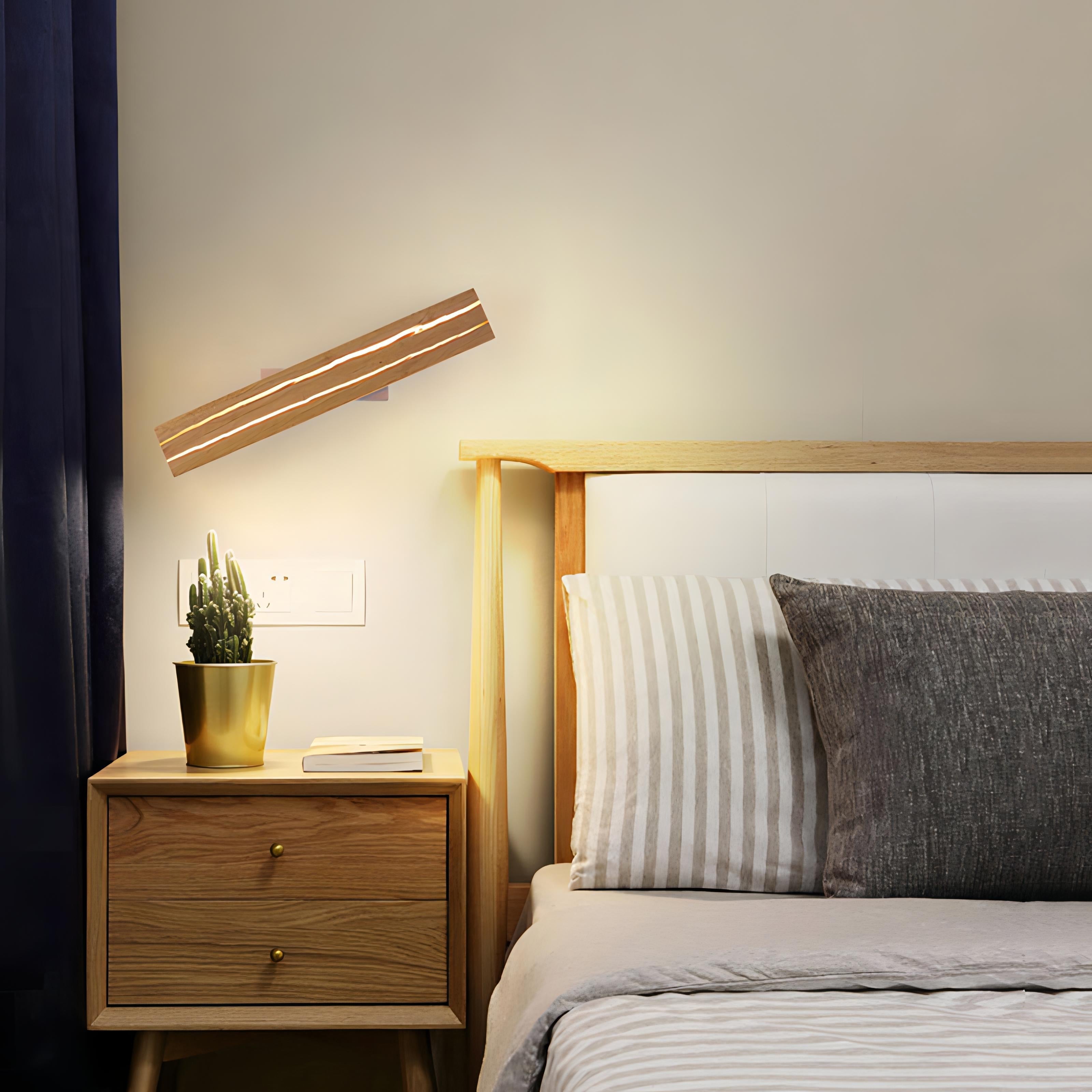 Indre - Cracked Wood Adjustable Wall Light