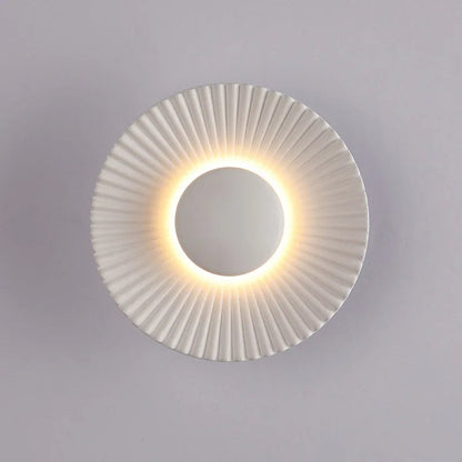 Battistina - Modern Circular Patterned Glass LED Wall Light