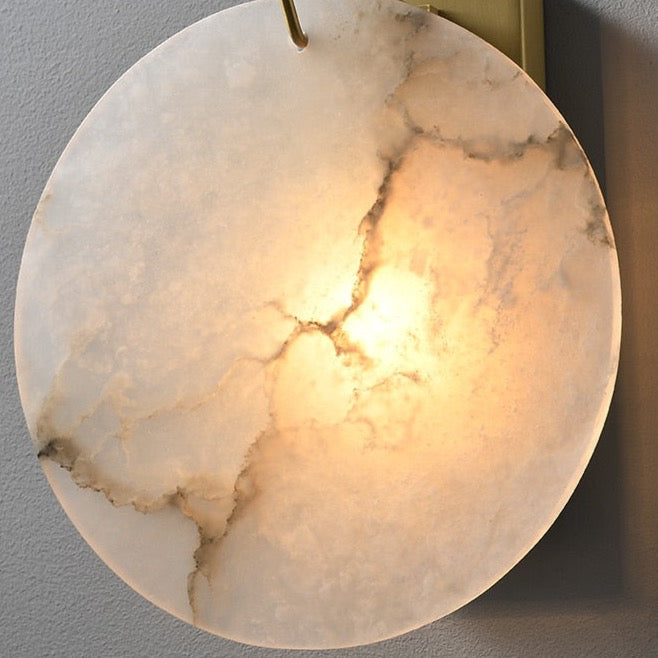 FÁFNIR - Round Marble Gold Wall Light