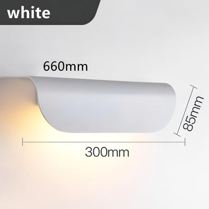 Bay - Black Curved Modern Outdoor Wall Light