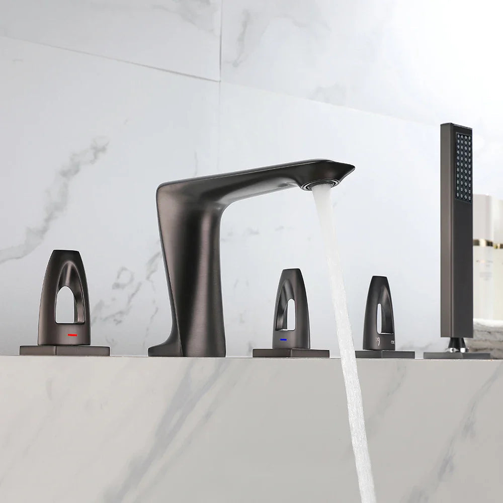Aiken - Modern 5 Piece Bathtub Tap Set with Pull Out Shower Spray