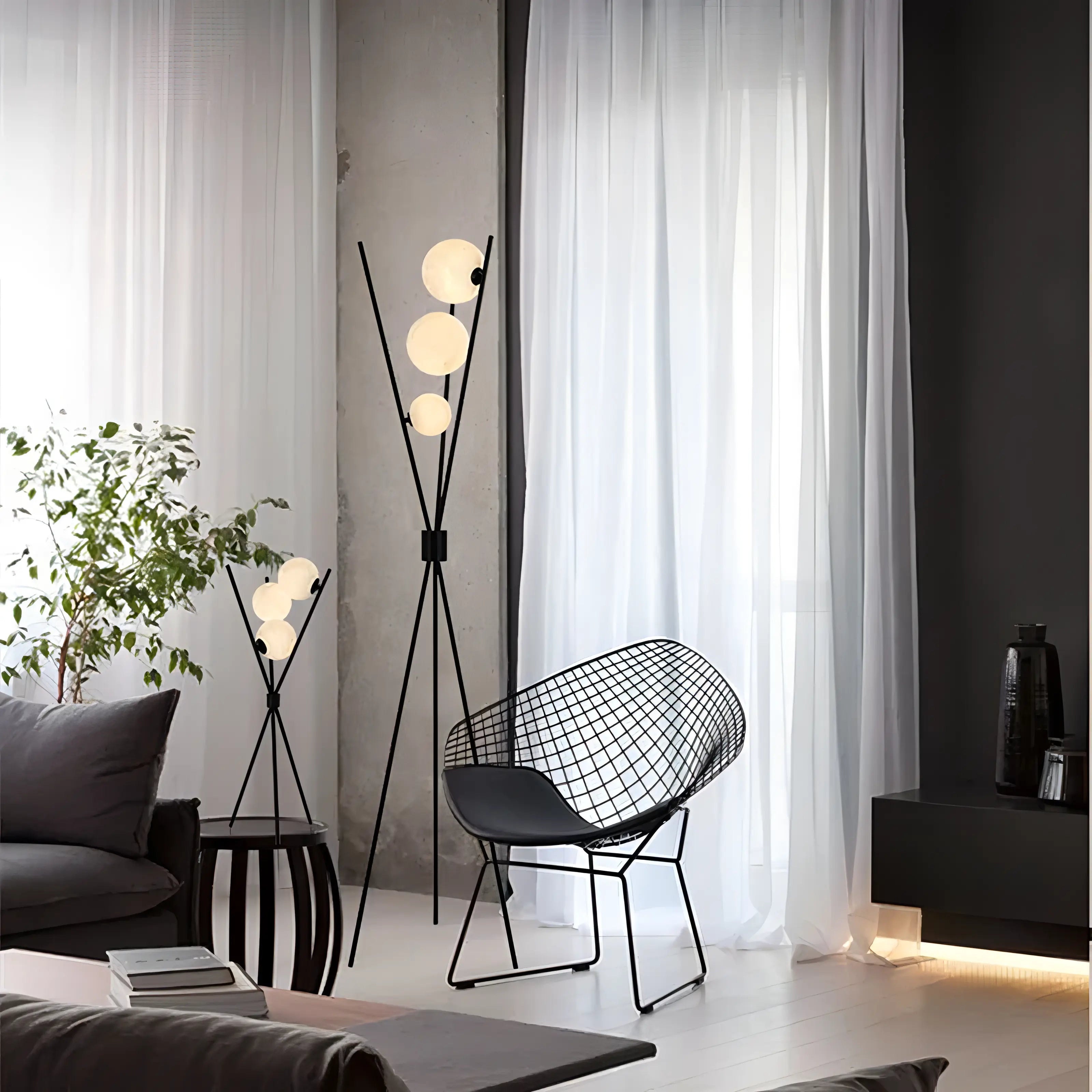Mila - Stylish Minimalist Floor Lamp with Moon-Inspired Design