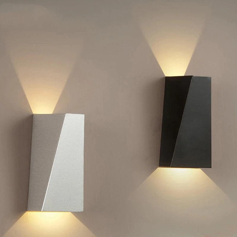 Moti - Modern Minimalist Wall Light