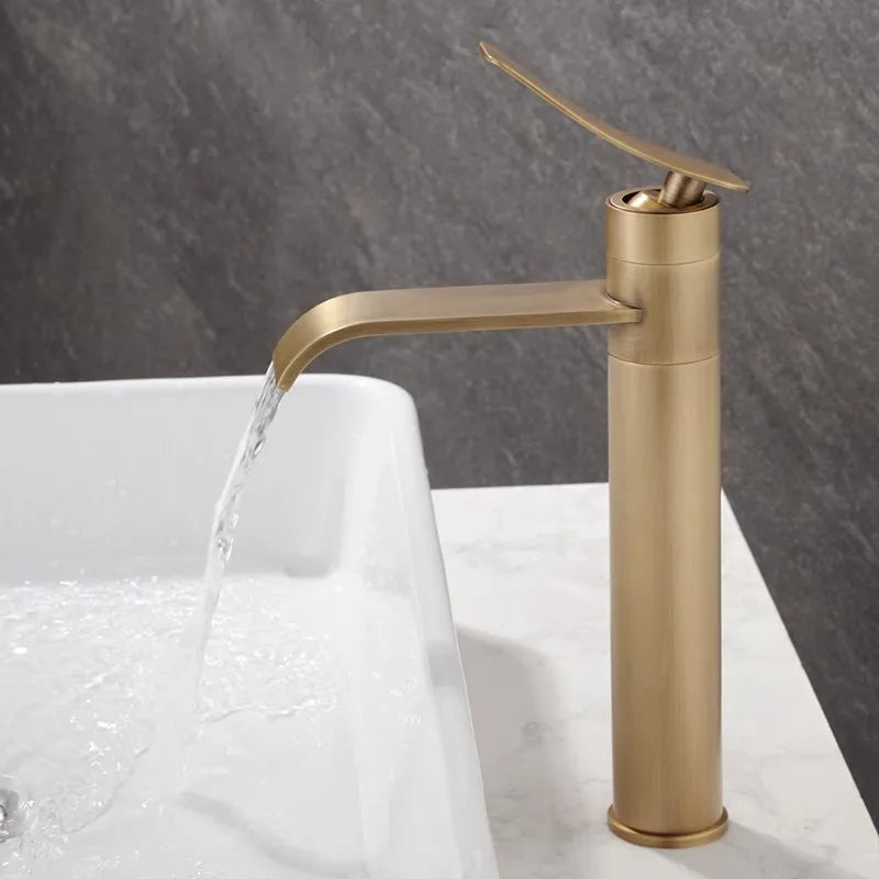 Hammer - Retro Modern Hot & Cold Single Lever Basin Tap