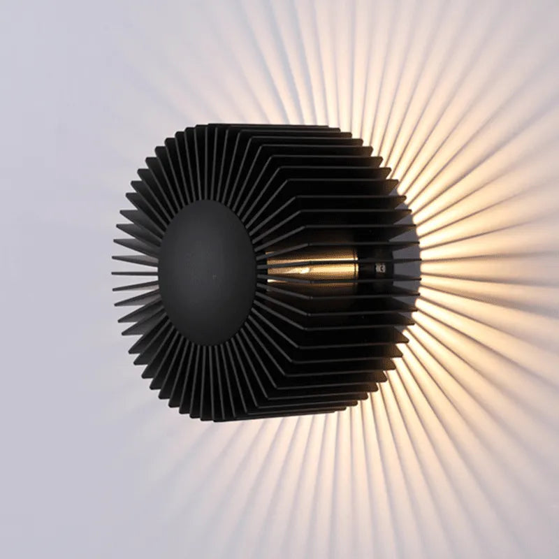 Voi - Modern Patterned Round Wall Light