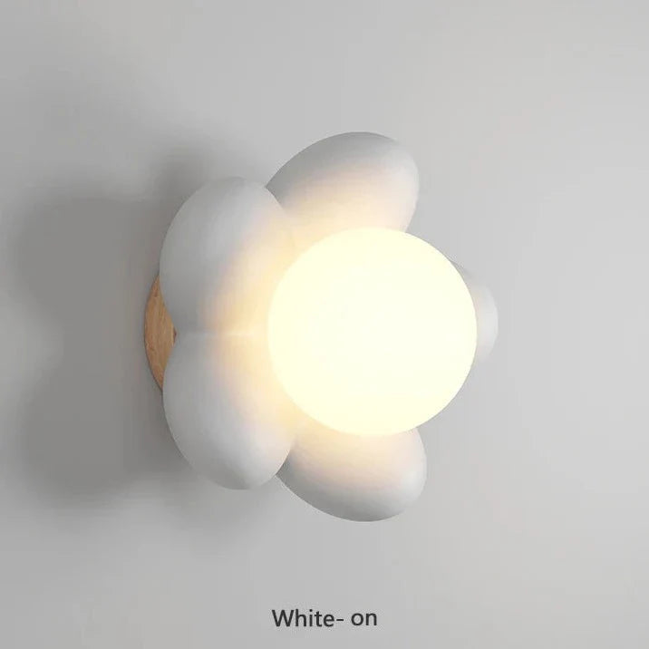 Estrel - Flower Resin Modern Wall Light