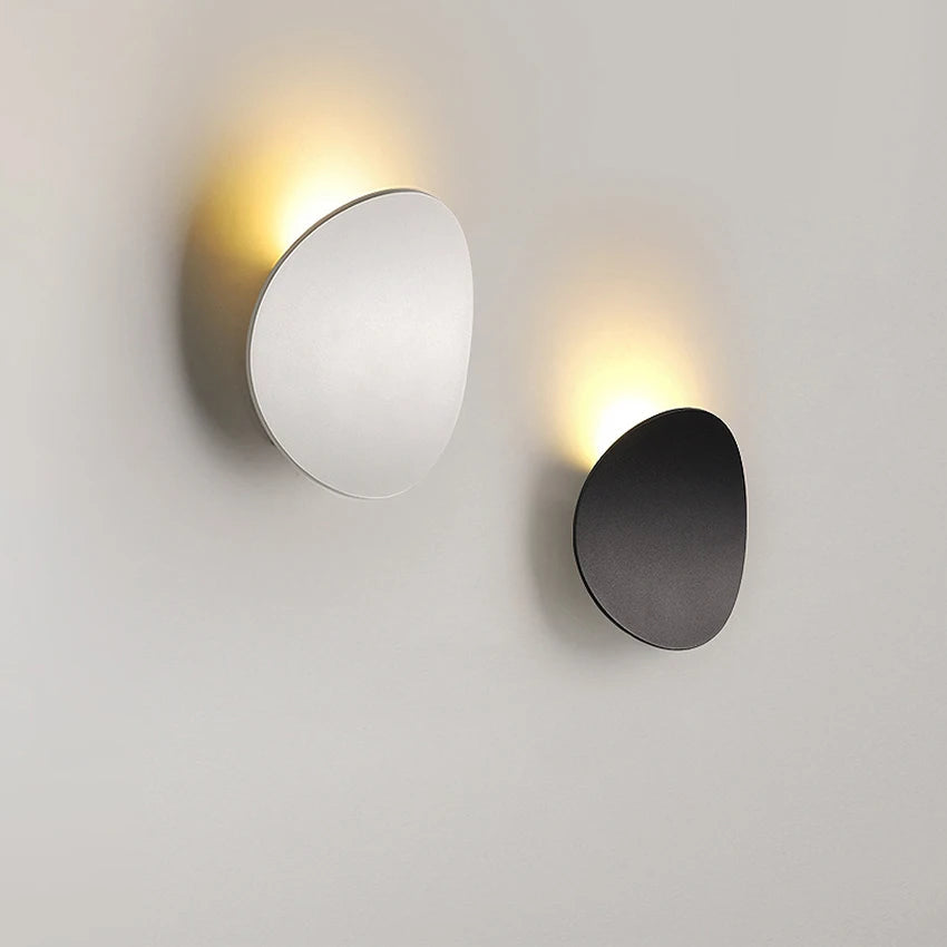 Yevaas - Curved Indoor & Outdoor Aluminium Wall Lamp