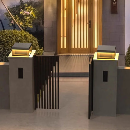 Redd - Black Square Solar Powered Outdoor Light Box