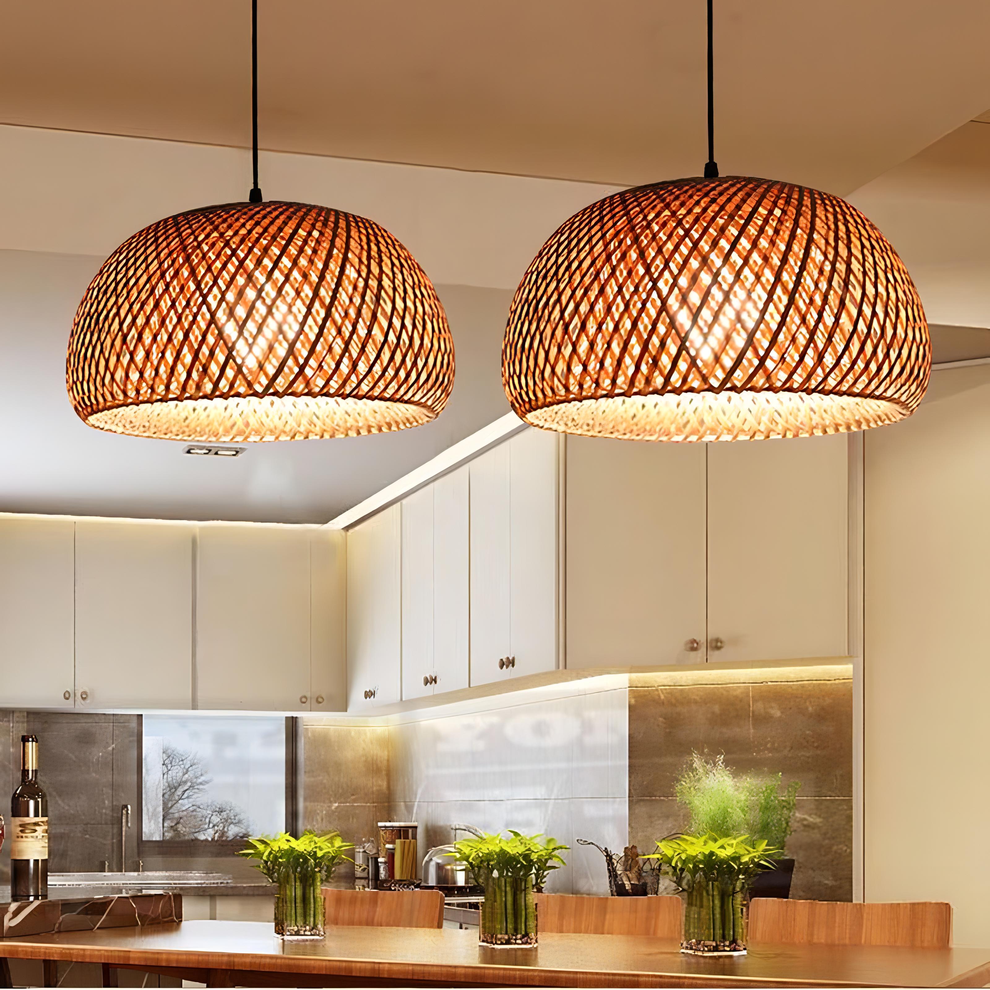 STATUO - HAND WOVEN BAMBOO HANGING LIGHT