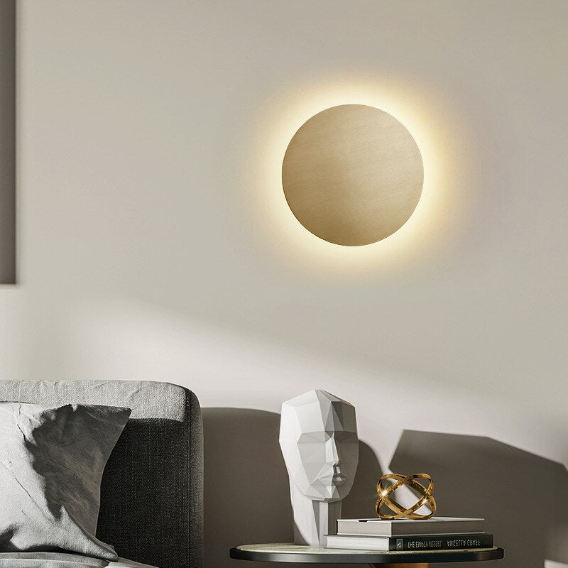 SHUMAN - Round Moon Style Minimalist Wall Light