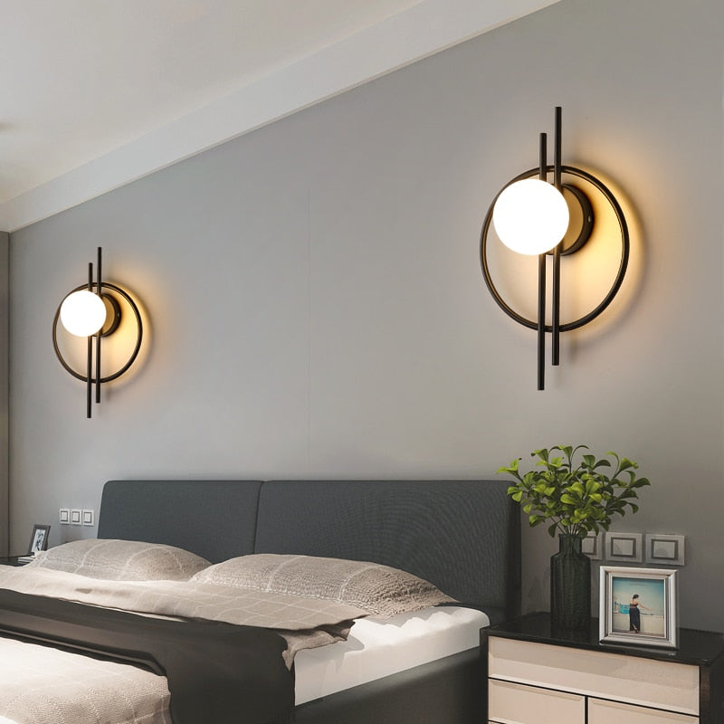 Avyaan - Modern Round Wall Lamp