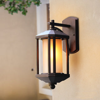 Corbin - Vintage Style Outdoor Courtyard Wall Lamp